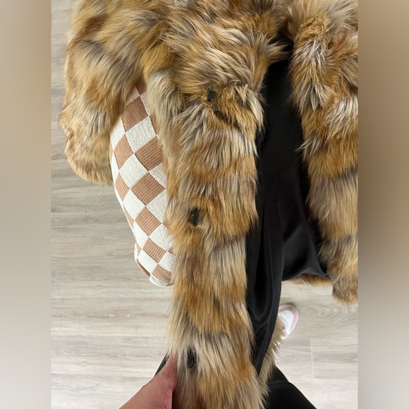 ASOS Faux Fur Coat - Picture 15 of 15